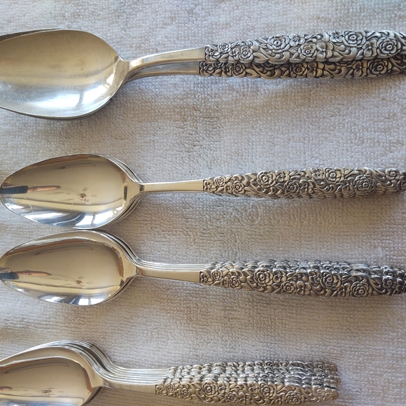 Flowered / rose pattern Silver plated flatware - Picture 4 of 5
